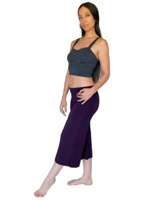 Om Grown – Vancouver Capri Pants Pants 3/4 Length