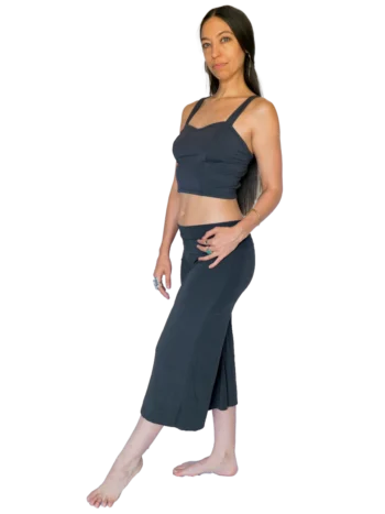 Om Grown โ Vancouver Capri Pants Pants & Capri Pants Designed in Canada Om Grown โ Vancouver Capri Pants Pants & Capri Pants Designed in Canada