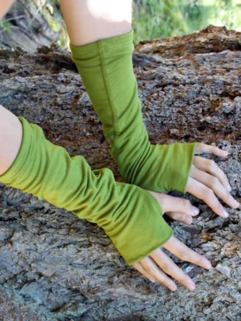 Om Grown – Gauntlets Accessories Designed in Canada