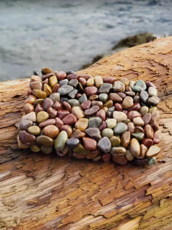 Rock Stuff – Pebble Soap Dish Household Designed in Canada Rock Stuff – Pebble Soap Dish Household Designed in Canada