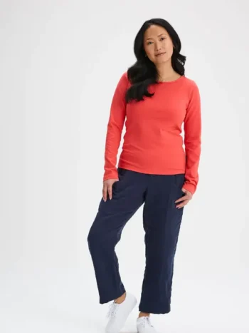 Message Factory – Linen Cantley Capri Pants Pants & Capri Pants Designed in Canada Message Factory - Linen Cantley Capri Pants