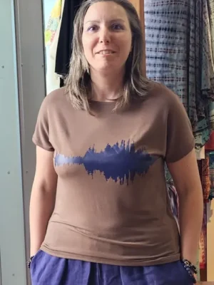 Om Grown – Boxy Tee – Soundwave Tees & Tanks Designed in Canada