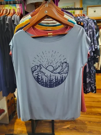 Om Grown – Printed Tee – Sunshine Mountain Tees & Tanks Designed in Canada