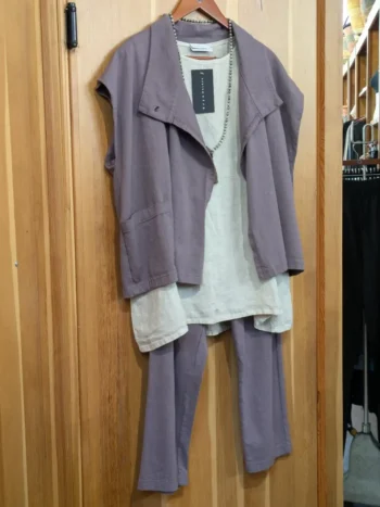 Bryn Walker – Cropped Sunday Pants – Pacific Cotton Pants & Capri Pants Bryn Walker Bryn Walker – Cropped Sunday Pants – Pacific Cotton Pants & Capri Pants Bryn Walker