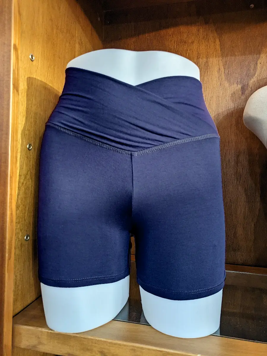 Om Grown – V-Band Short Skirts Designed in Canada Om Grown - V-Band Short - Image 2