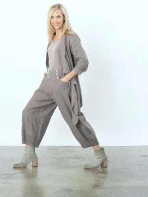 Bryn Walker – Genie Pants – Light Linen Pants 100% linen Bryn Walker – Genie Pants – Light Linen Pants 100% linen