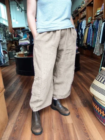 Bryn Walker – Casbah Pants Heavy Linen Pants & Capri Pants Bryn Walker Bryn Walker – Casbah Pants Heavy Linen Pants & Capri Pants Bryn Walker