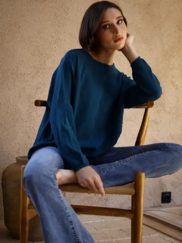Echo Verde – Easy Crew Crepe Ribbed Sweater Sweaters & Sweatshirts Designed in Canada Echo Verde - Easy Crew Crepe Ribbed Sweater