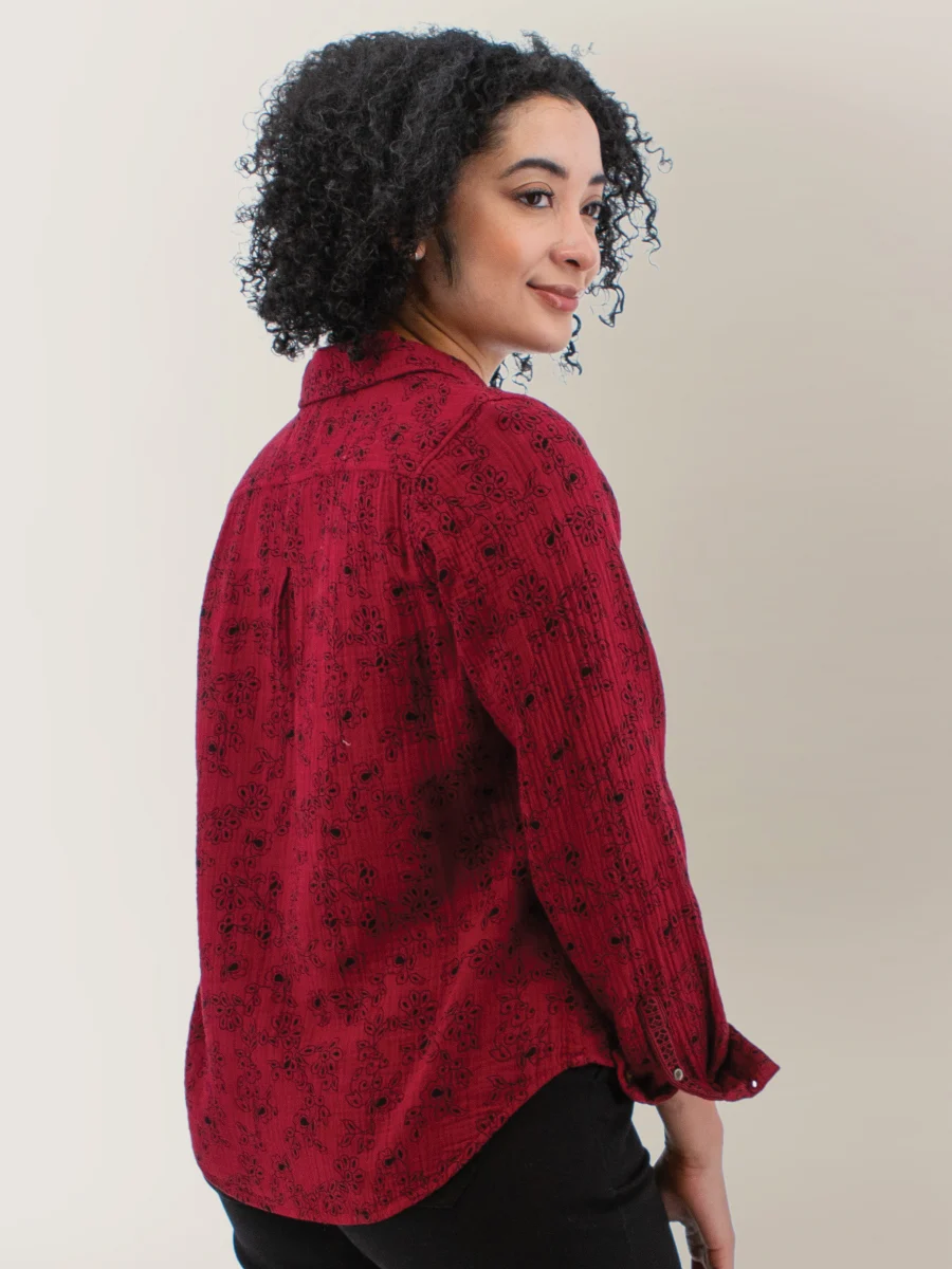Aventura Clothing – Gramercy Floral Button Up Shirt Tops & Blouses Aventura Aventura Clothing - Gramercy Floral Button Up Shirt - Image 6