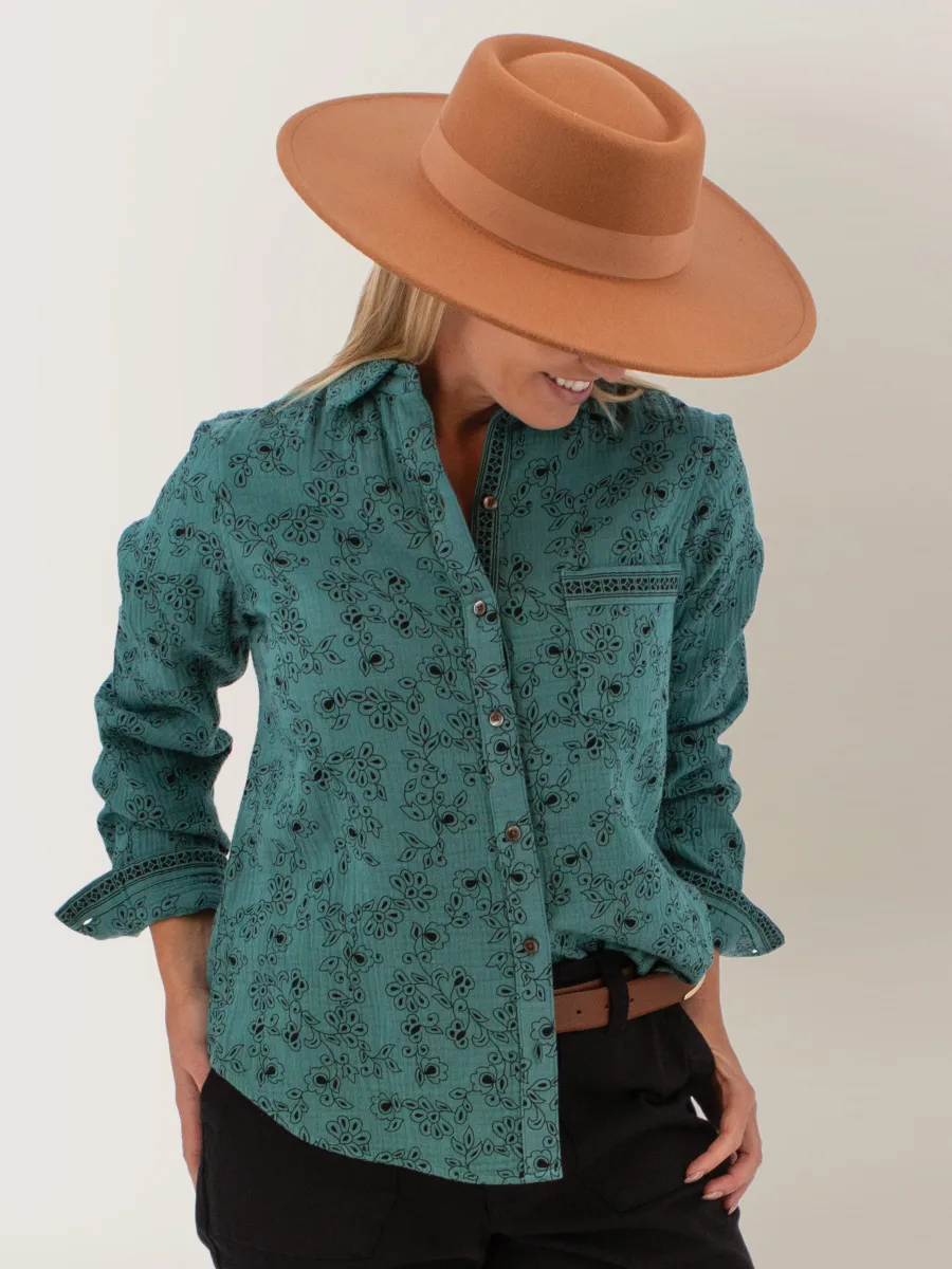 Aventura Clothing – Gramercy Floral Button Up Shirt Tops & Blouses Aventura Aventura Clothing - Gramercy Floral Button Up Shirt - Image 8