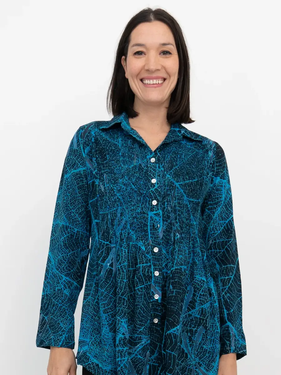 Blue Sky – Long Sleeve Cindy Blouse Tops & Blouses Blouse Blue Sky - Long Sleeve Cindy Blouse - Image 2