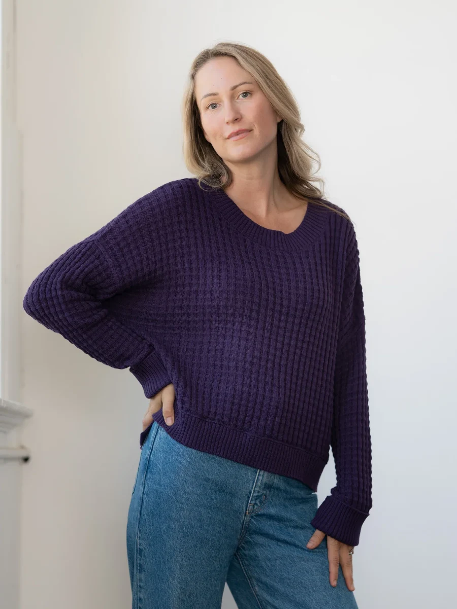 Echo Verde – Sailing Sweater – Organic Cotton Sweaters & Sweatshirts Designed in Canada Echo Verde - Sailing Sweater - Organic Cotton - Image 4