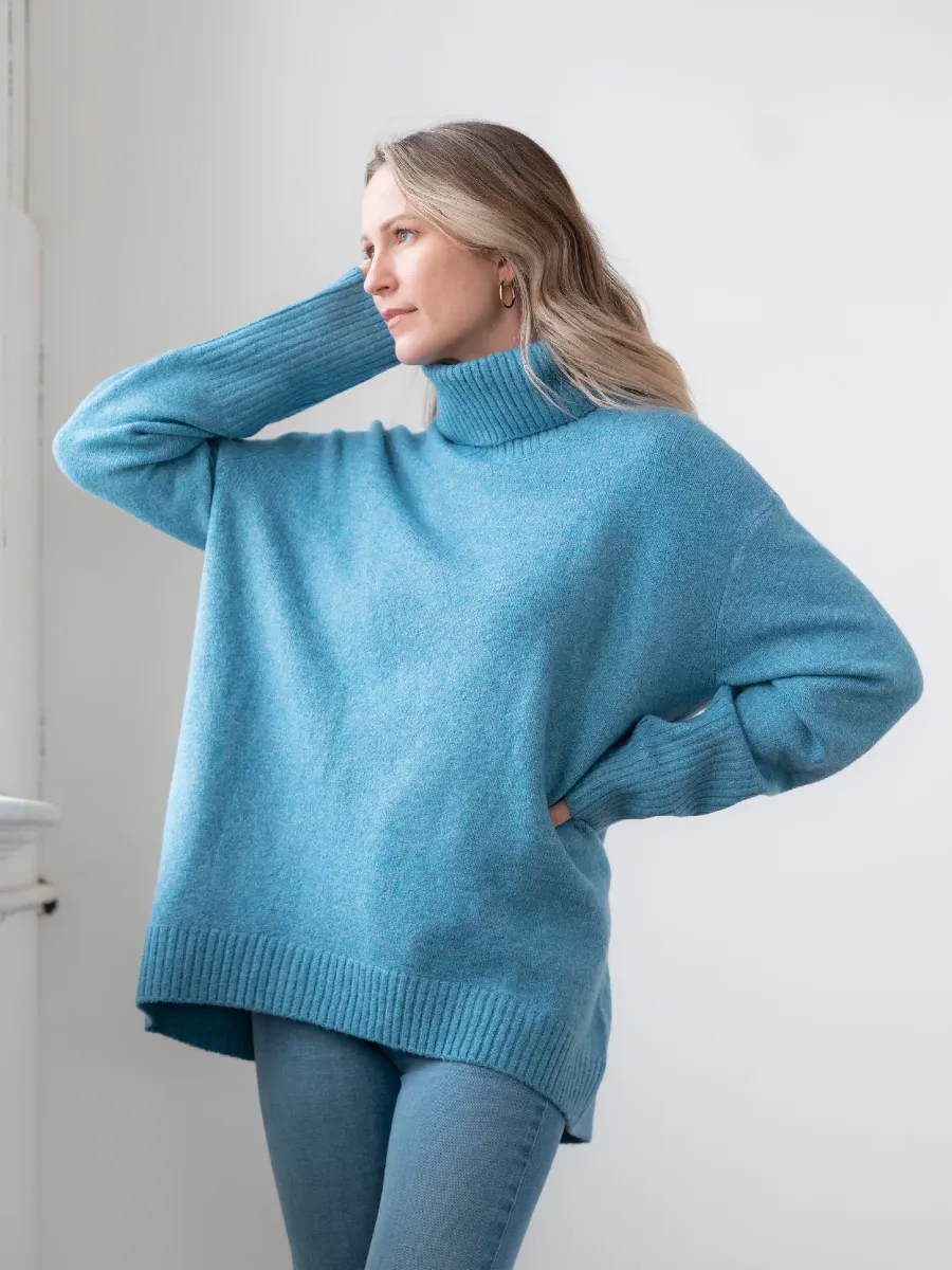 Echo Verde – Dog Walker Sweater Sweaters & Sweatshirts Designed in Canada Echo Verde - Dog Walker Sweater - Image 5