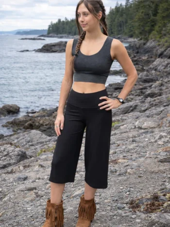 ancientFUTURES – Flow Capri Pants & Capri Pants ancientFUTURES ancientFUTURES - Flow Capri