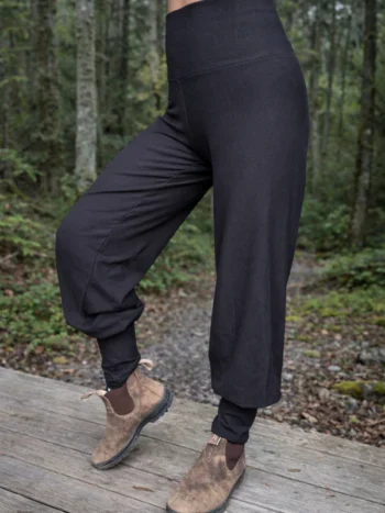 ancientFUTURES – Willow Pants Bamboo Jersey Leggings ancientFUTURES ancientFUTURES – Willow Pants Bamboo Jersey Leggings ancientFUTURES