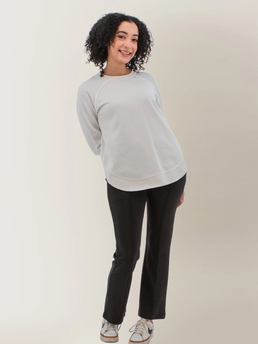 Aventura – Cotton Drift Crew Neck Sweaters & Sweatshirts Aventura Aventura - Cotton Drift Crew Neck - Image 5