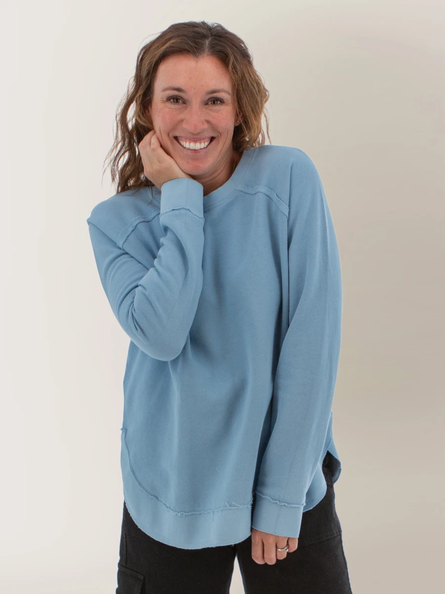 Aventura – Cotton Drift Crew Neck Sweaters & Sweatshirts Aventura Aventura - Cotton Drift Crew Neck - Image 2