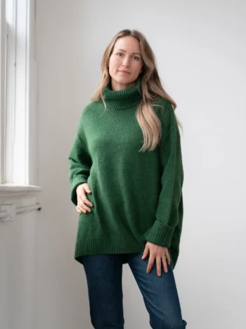 Echo Verde – Dog Walker Sweater Sweaters & Sweatshirts Designed in Canada