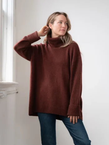 Echo Verde – Dog Walker Sweater Sweaters & Sweatshirts Designed in Canada Echo Verde – Dog Walker Sweater Sweaters & Sweatshirts Designed in Canada