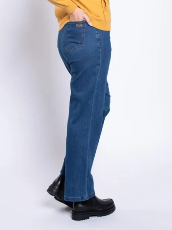 Blue Sky – Jeans Petite Straight Leg Pants & Capri Pants Blue Sky Clothing Blue Sky – Jeans Petite Straight Leg Pants & Capri Pants Blue Sky Clothing
