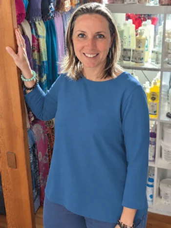 Gilmour Clothing – Terrific Tee Bracelet Sleeve Length Tops & Blouses Bamboo Gilmour Clothing – Terrific Tee Bracelet Sleeve Length Tops & Blouses Bamboo