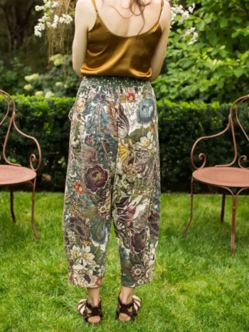 Market of Stars – Artist Pants – Love Grows Wild Pants & Capri Pants Bamboo